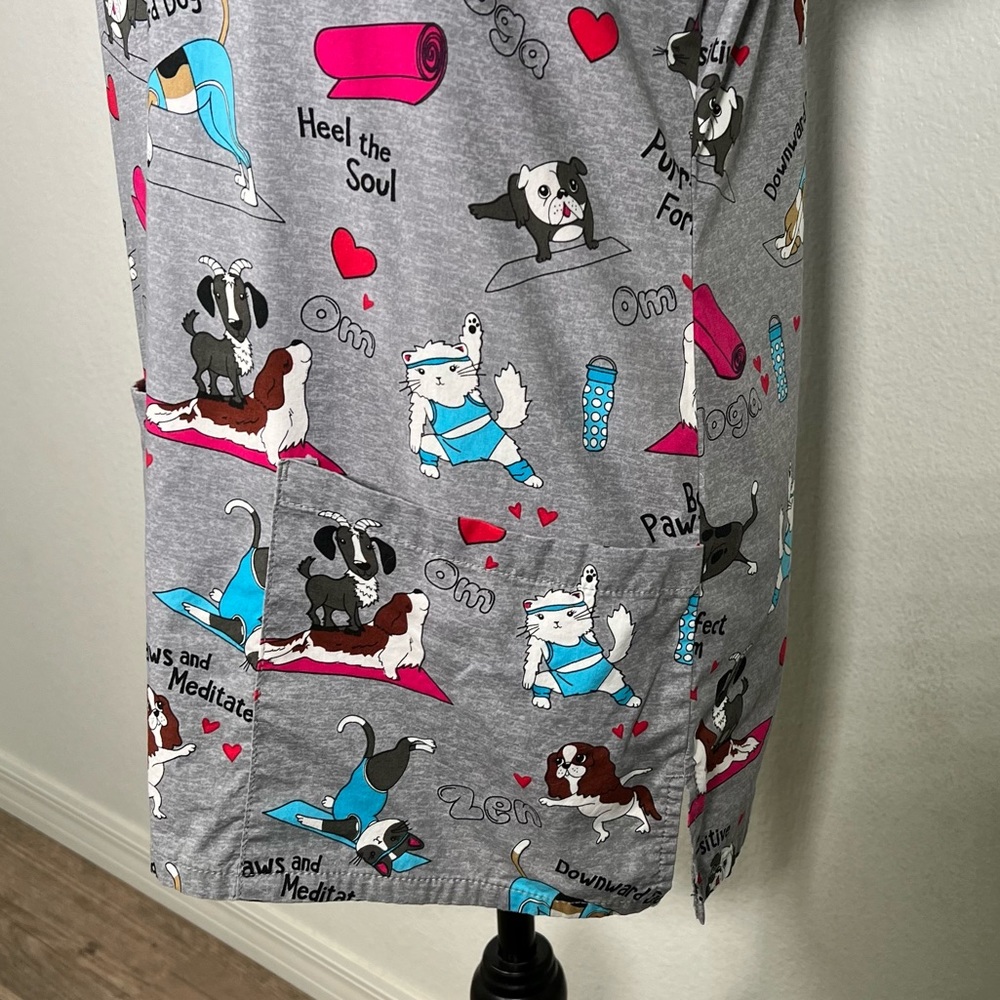Nurse Scrub Yoga Dogs Cats Goats Dickies - Picture 7 of 11